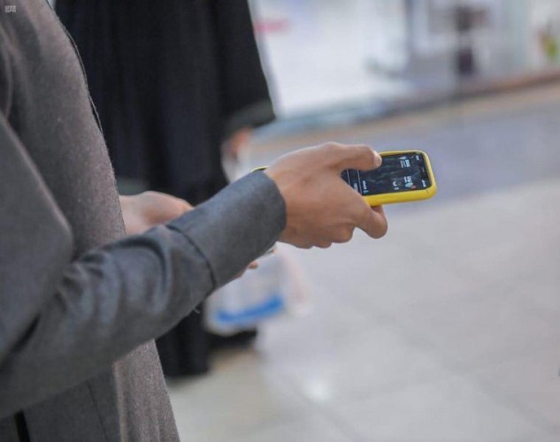 توضيح من توكلنا بشأن إمكانية تسجيل المقيم الذي عليه بلاغ هروب وإقامته منتهية
