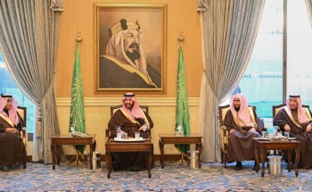 نائب أمير تبوك يستقبل رؤساء المحاكم والمواطنين ومديري الإدارات الحكومية نائب أمير تبوك يستقبل رؤساء المحاكم والمواطنين ومديري الإدارات الحكومية