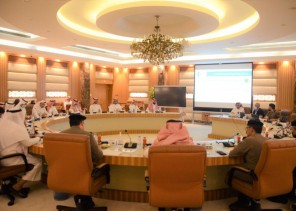 أمانة الشرقية تستعرض خططها لموسم الأمطار مع الجهات ذات العلاقة