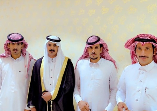 شاعر النظم محمد القلادي يحتفل بزواج “اطراد” شاعر النظم محمد القلادي يحتفل بزواج “اطراد”