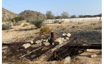 وفق الاجراءات المتبعة لنظام الآبار المكشوفة .. أمانة العاصمة المقدسة تقوم بطمر أحد الآبار المخالفة وفق الاجراءات المتبعة لنظام الآبار المكشوفة .. أمانة العاصمة المقدسة تقوم بطمر أحد الآبار المخالفة