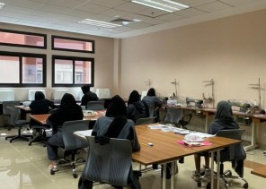 جولة تفقدية لنائبة المحافظ المساعد للكليات التقنية للبنات في تقنية جدة لسير العملية التدريبية جولة تفقدية لنائبة المحافظ المساعد للكليات التقنية للبنات في تقنية جدة لسير العملية التدريبية