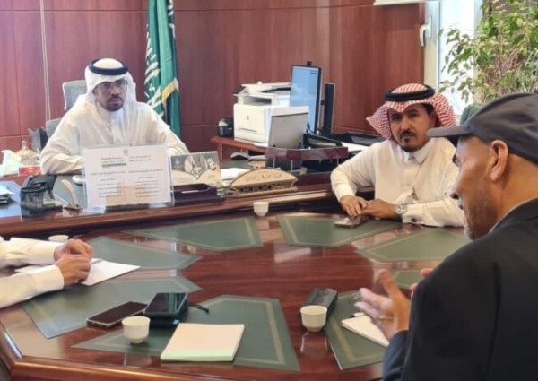 خبراء “الفاو” يناقشون خطة إطلاق مدارس المزارعين الحقلية بعسير خبراء “الفاو” يناقشون خطة إطلاق مدارس المزارعين الحقلية بعسير