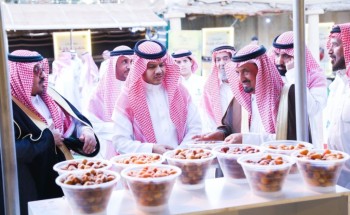 انطلق مهرجان مهرجان “حمراء جبة” للتمور