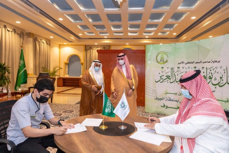 سمو أمير الجوف يستقبل محافظ التدريب التقني والمهني ويشهد توقيع اتفاقية وعقود توظيف