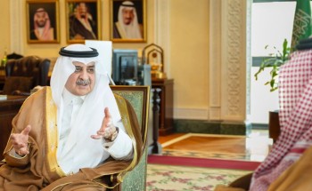 أمير تبوك يستقبل رئيس جامعة تبوك ويطلع على تقرير القبول للعام الجامعي 1447هـ