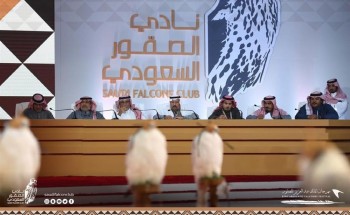شاهد.. صقور تخطف الأنظار بمسابقة “المزاين”.. والصقار “الهاجري” يسيطر على جوائز اليوم الثاني