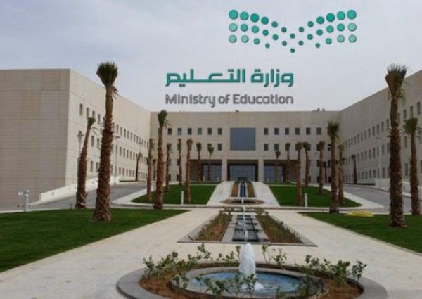 وزير التعليم: استمرار الدراسة والاختبارات للجامعات في موعدها