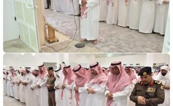 وكيل وزارة الداخلية يؤدي صلاة الميت على محافظ الجبيل السابق وكيل وزارة الداخلية يؤدي صلاة الميت على محافظ الجبيل السابق