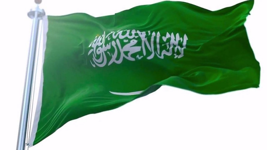 مصادر: توجيه من أمير منطقة مكة برفع العلم السعودي على مباني كافة الجهات الحكومية والخاصة