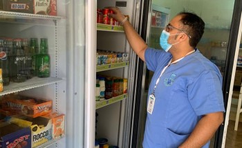 أمانة الشرقية تنفذ أكثر من 1400 جولة رقابية وتضبط 77 مخالفة في الأسواق والمراكز التجارية أمس الأحد أمانة الشرقية تنفذ أكثر من 1400 جولة رقابية وتضبط 77 مخالفة في الأسواق والمراكز التجارية أمس الأحد