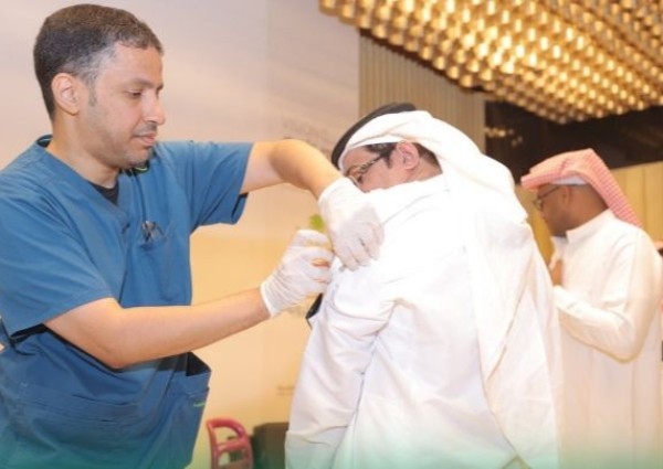  أمانة العاصمة المقدسة تنظم حملة للتطعيم ضِد الإنفلونزا الموسمية أمانة العاصمة المقدسة تنظم حملة للتطعيم ضِد الإنفلونزا الموسمية
