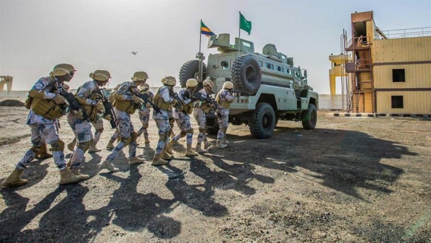 مصادر: قرار استفادة العسكري بالمؤهلات العلمية الأخرى في الترقية لا ينطبق على من درس قبل سريانه