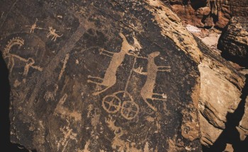 حائل تستهوي عشاق التاريخ والآثار لـ”زوار موسم شتاء السعودية” حائل تستهوي عشاق التاريخ والآثار لـ”زوار موسم شتاء السعودية”