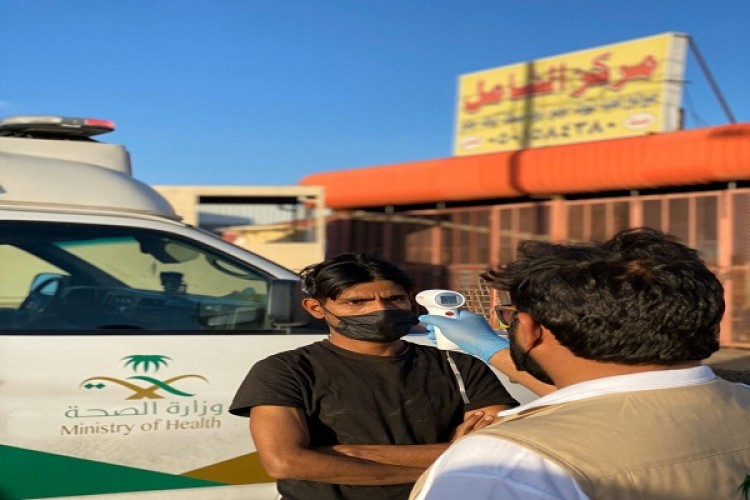مستشفى ظلم يواصل مكافحة “كورونا” بالمسح النشط والتوعية المكثفة