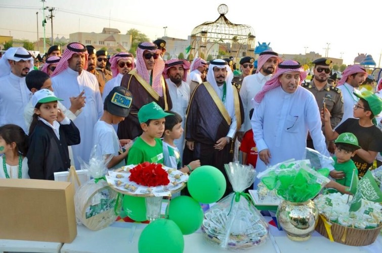محافظ ضرية و الاهالي يحتفلون باليوم الوطني ٨٩
