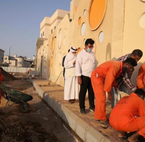 جمعية البيئة بالمدينة المنورة تنفذ فعالية التشجير في مدارس الحياة الأهلية