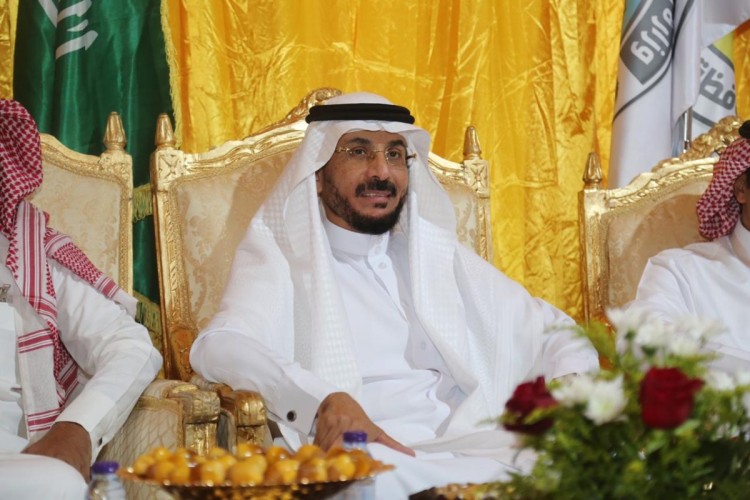 محافظ عيون الجواء يزور مهرجان الخيمة التسويقية ويُكرم فريق العمل وشركاء التنظيم