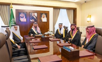نائب أمير الشرقية يلتقي أمين الشرقية نائب أمير الشرقية يلتقي أمين الشرقية