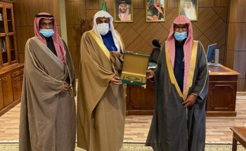 السايح يستقبل الهياف والفيصل .. وأهالي الغزالة تتوجه بالتهاني والتبريكات بمناسبة تعيينه مديرا عاما للشؤون الإسلامية بحائل السايح يستقبل الهياف والفيصل .. وأهالي الغزالة تتوجه بالتهاني والتبريكات بمناسبة تعيينه مديرا عاما للشؤون الإسلامية بحائل