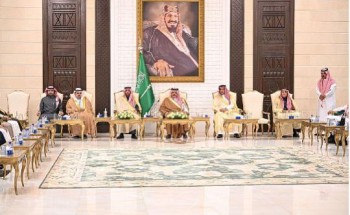 شارك فرحة الأسرة .. أمير منطقة حائل يرعى حفل تسليم الوحدات السكنية لمستحقيها من مستفيدي برنامج الإسكان التنموي شارك فرحة الأسرة .. أمير منطقة حائل يرعى حفل تسليم الوحدات السكنية لمستحقيها من مستفيدي برنامج الإسكان التنموي