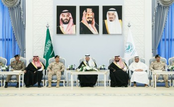 محافظ الأحساء يشارك القطاعات الأمنية مائدة الإفطار الرمضاني ويشيد بجهودهم الوطنية