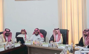 «محافظ صامطة» يترأس اجتماع المجلس المحلي بالسهي ويؤكد: نعالج التحديات وفق رؤية 2030 «محافظ صامطة» يترأس اجتماع المجلس المحلي بالسهي ويؤكد: نعالج التحديات وفق رؤية 2030