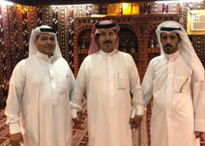 في ليلة من ليالي الكرم .. العمدة “عبدالله بن دحيم أبن هون ” يستضيف مدير قناة العساس “حمود بن مصلاب” في المدينة المنورة في ليلة من ليالي الكرم .. العمدة “عبدالله بن دحيم أبن هون ” يستضيف مدير قناة العساس “حمود بن مصلاب” في المدينة المنورة