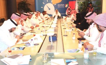 المعجل : التواصل مع 850 جهة حكومية وخاصة للمشاركة جائزة للابتكار لتعزيز السلامة المرورية بالوطن العربي المعجل : التواصل مع 850 جهة حكومية وخاصة للمشاركة جائزة للابتكار لتعزيز السلامة المرورية بالوطن العربي