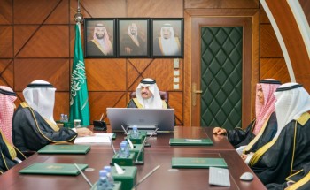 أمير المنطقة الشرقية يطلع على مجموعة من المشاريع الاستثمارية بالأمانة.. ويستمع لشرح مفصل عنها