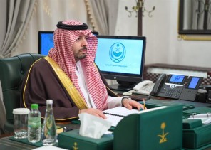 بعد انهيار جزئي بمنزلهم نتيجة الأمطار .. “أمير الحدود الشمالية” يوجّه بإيواء وتعويض عائلة برفحاء بعد انهيار جزئي بمنزلهم نتيجة الأمطار .. “أمير الحدود الشمالية” يوجّه بإيواء وتعويض عائلة برفحاء
