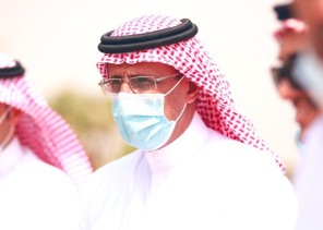 جولة ميدانية لمحافظ الدرب للوقوف على مشاريع الطرق المتعثرة جولة ميدانية لمحافظ الدرب للوقوف على مشاريع الطرق المتعثرة