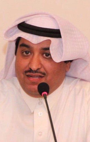 القناص يوقع ديوانه «أاصدق المرثيات في أوفى الوفيات »