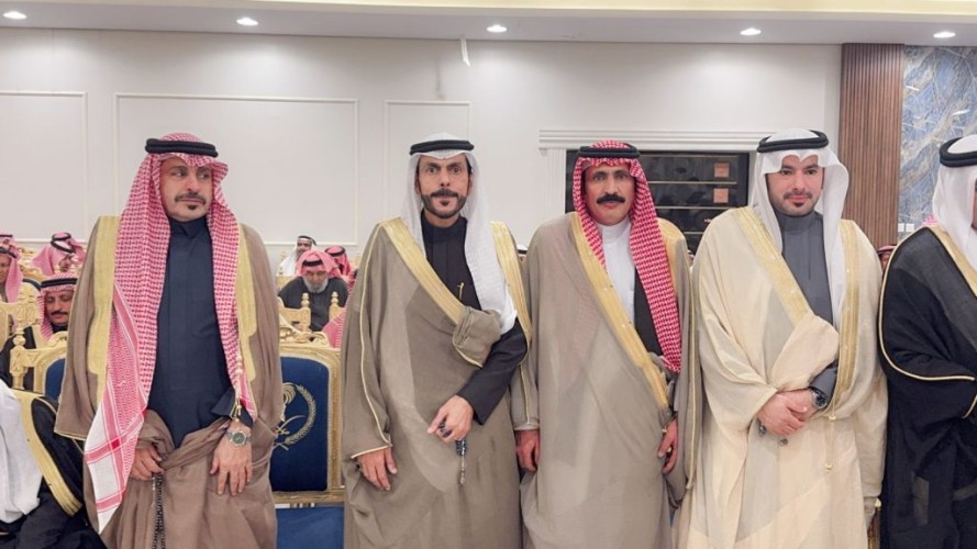 «عبدي الأطرش المظيبري وأبنائه» يقيمون مأدبة عشاء بمناسبة زيارة شيوخ وأعيان قبائل سليم والقبائل الأخرى في أبانات