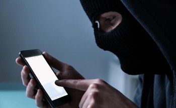 يبدأ بـ “011” .. تحذير من محقق جنائي بشأن اختراق الجوال وسرقة البيانات يبدأ بـ “011” .. تحذير من محقق جنائي بشأن اختراق الجوال وسرقة البيانات