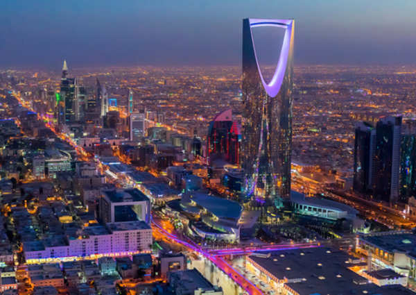 التستر مقابل 3 آلاف ريال شهرياً.. يكبد مواطناً ديوناً بـ 1,5 مليون ريال التستر مقابل 3 آلاف ريال شهرياً.. يكبد مواطناً ديوناً بـ 1,5 مليون ريال