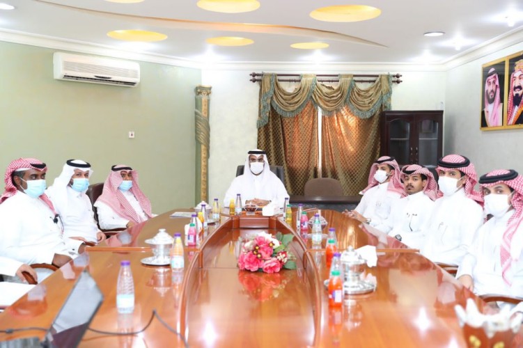 أمين محافظة حفرالباطن يقوم بجولة ميدانية في مراكز السعيرة والصداوي