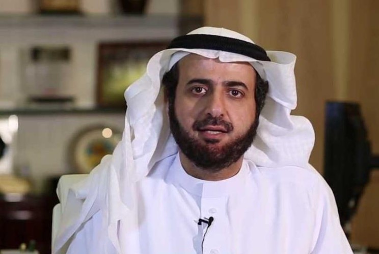 بالفيديو..وزير الصحة يهنئ السيدة نوف الرشيدي بانتهاء معاناة 5 سنوات من العمى بعد زراعة قرنية صناعية لها