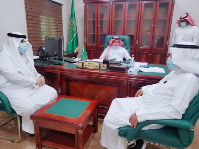 رئيس بلدية أبو عريش للإعلاميين: أنتم عيوننا في الميدان ومكتبي مفتوح للجميع