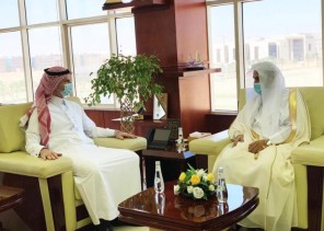 مدير عام فرع هيئة الأمر بالمعروف بالجوف يزور رئيس جامعة الجوف
