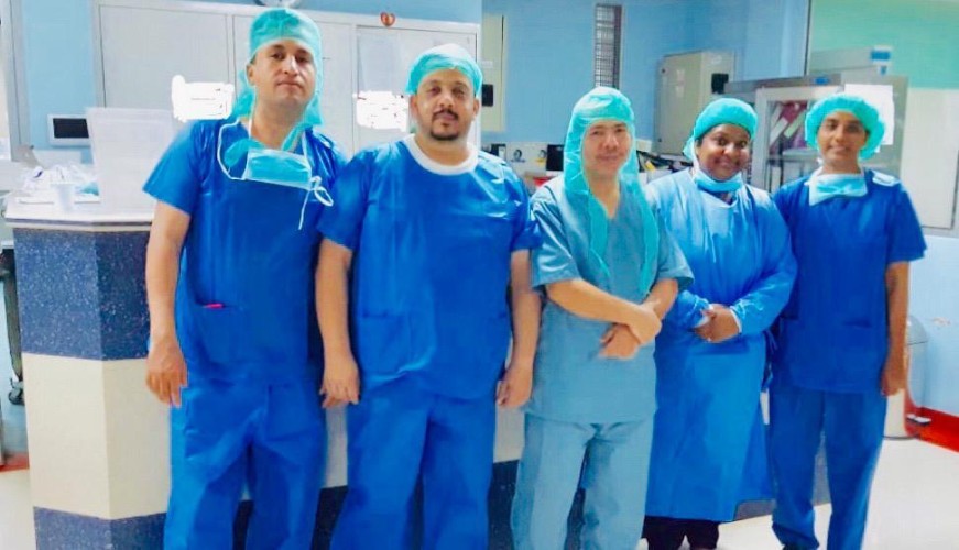 إنقاذ حياة مصاب بنزيف داخلي وتهتك بالحجاب الحاجز
