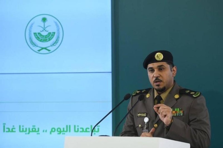 متحدث الداخلية: رصد باعة متجولين في أكثر من موقع مخالفين لنظام الإقامة والعمل