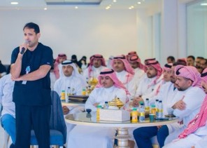 بحضور الرئيس التنفيذي.. لقاء مفتوح بمستشفى الملك خالد العام بحفر الباطن بحضور الرئيس التنفيذي.. لقاء مفتوح بمستشفى الملك خالد العام بحفر الباطن