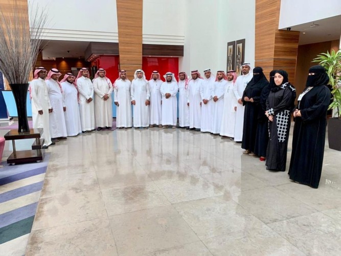 الدكتور التويجري : نعمل على تأهيل مديري الموارد البشرية كمدربين لرفع المستوى المهني للموظفين من الاداريين والإداريات