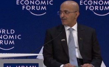 هل سيتم إعادة النظر في رسوم العمالة الأن؟ .. الجدعان يكشف!