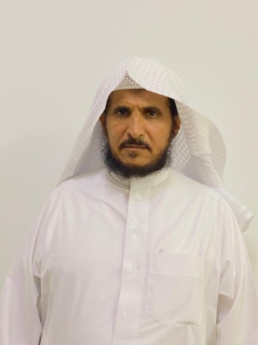 الدكتوراة لآل مقرح  من جامعة الامام