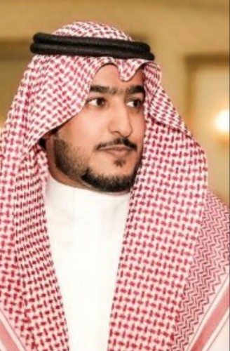 فيصل الحمادي يحصل على درجة الماجستير بمكافحة العدوى