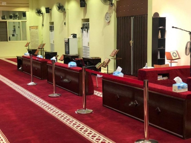 الشؤون الإسلامية تضع اللمسات النهائية لفتح 90 ألف مسجد وجامع بالمملكة