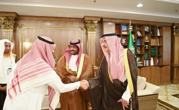 أمير جازان يستقبل رئيس وأعضاء مجلس إدارة جمعية التوعية بأضرار المخدرات بالمنطقة..