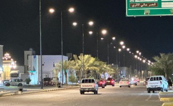 «في عدد من المواقع الحيوية».. بلدية محافظة قرية العليا تبدأ استبدال 450 عمود إنارة لتحسين البنية التحتية وتعزيز السلامة العامة «في عدد من المواقع الحيوية».. بلدية محافظة قرية العليا تبدأ استبدال 450 عمود إنارة لتحسين البنية التحتية وتعزيز السلامة العامة